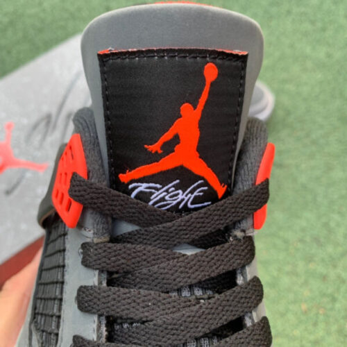 Jordan 4 Retro Infrared - 4