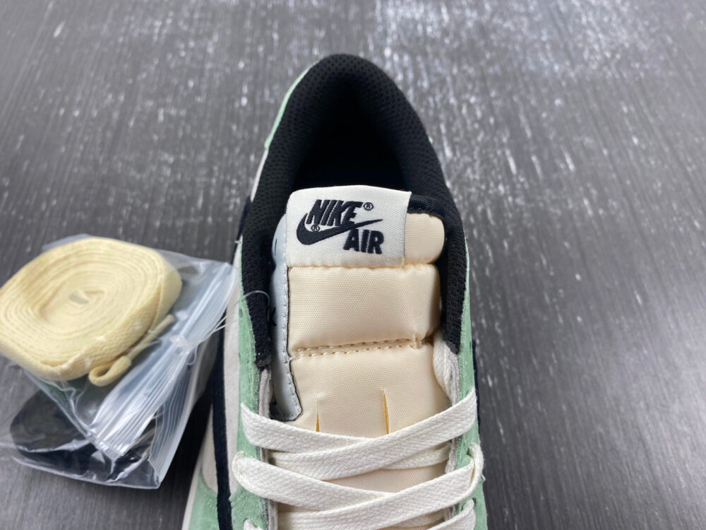 Travis Scott x Air Jordan 1 Green Black - 6