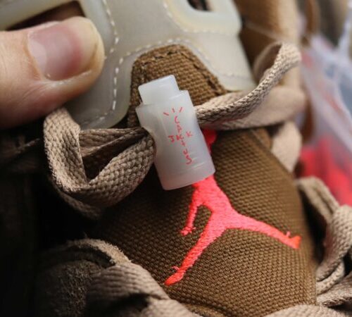 Jordan 6 Retro Travis Scott British Khaki - 15