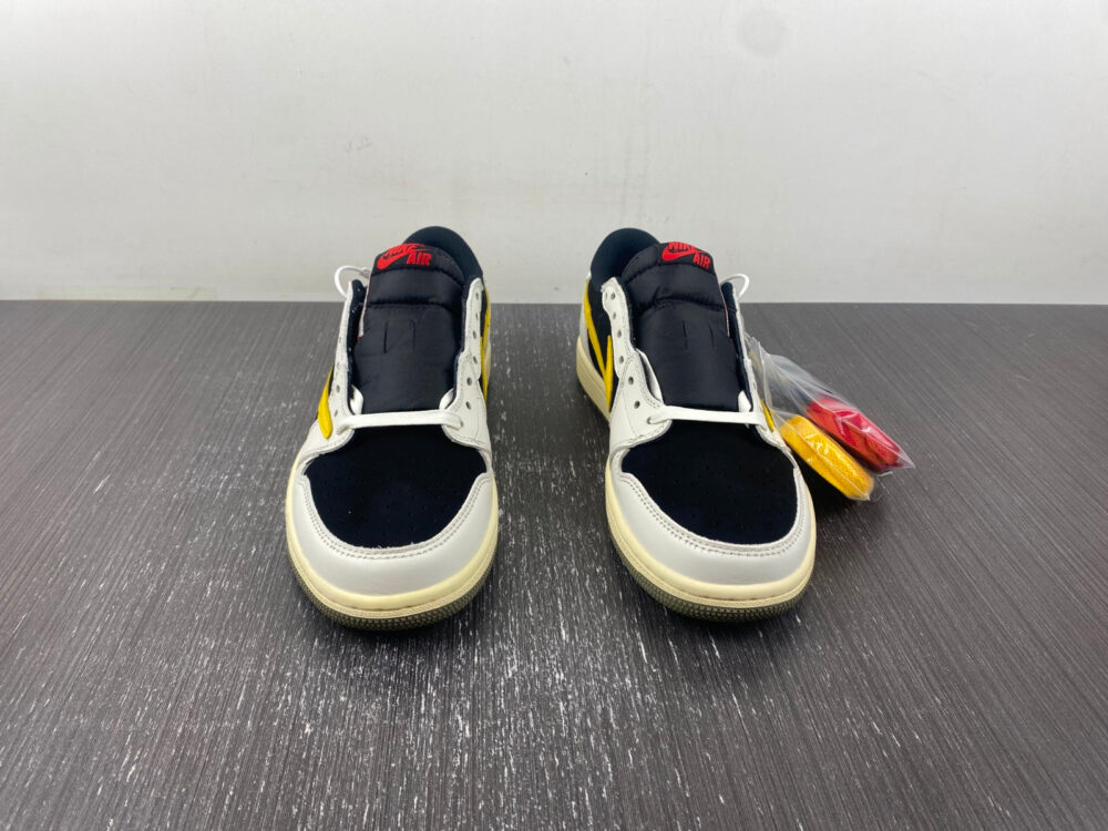 Travis Scott x Air Jordan 1 Yellow White - 18
