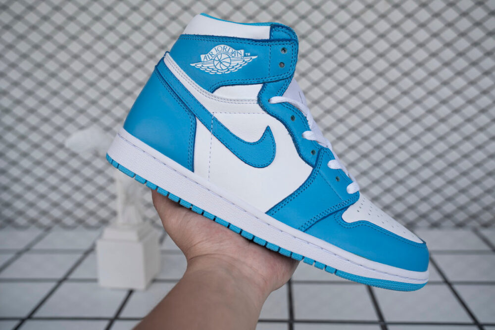 Jordan 1 Retro UNC - 19