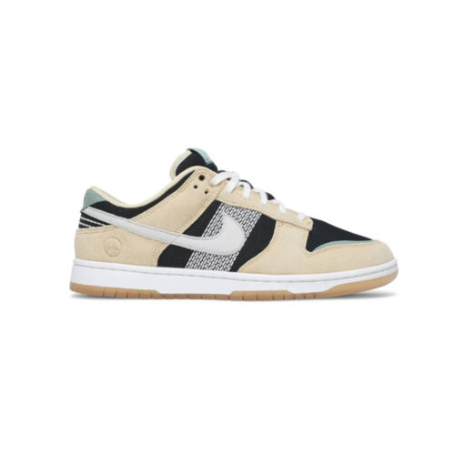 Nike Dunk Low Rooted in Peace
