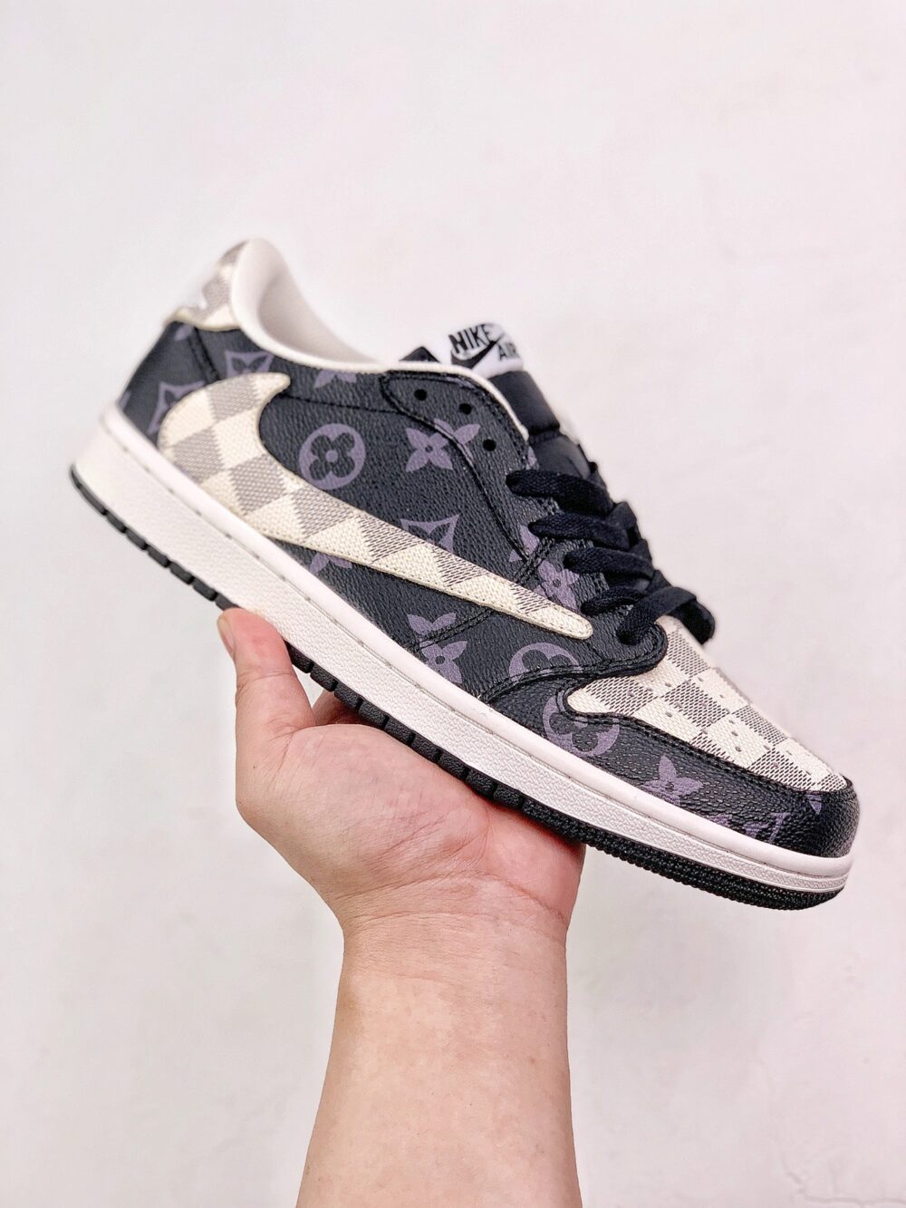 Travis Scott X Air Jordan 1 Low Full Print LV - 6