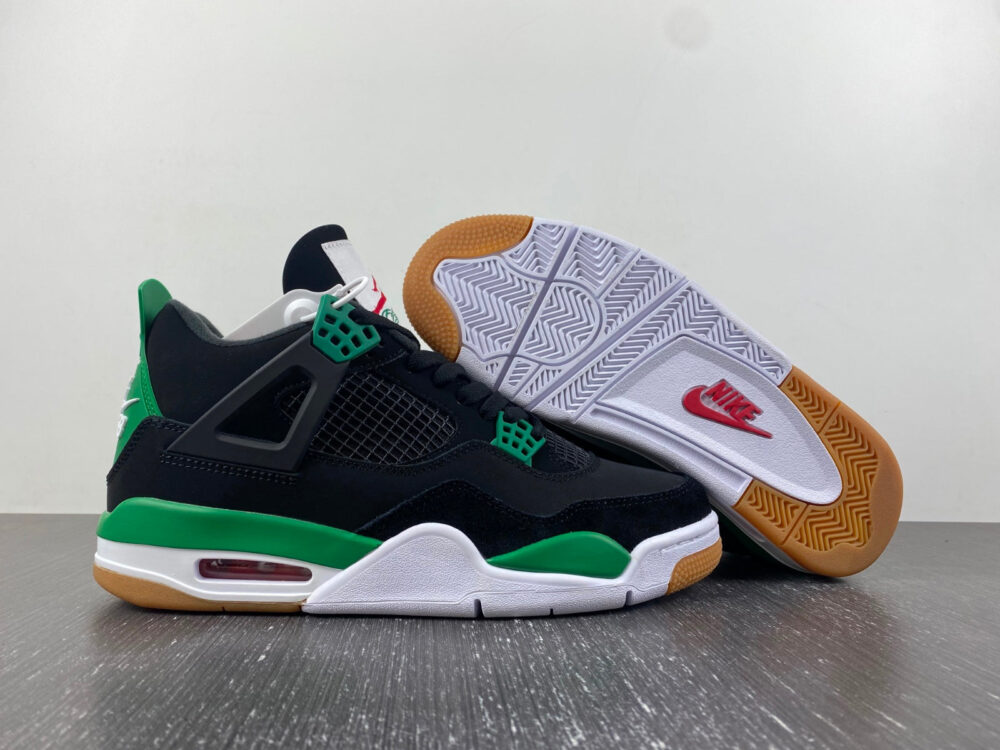 Nike SB x Air Jordan 4 Alternate Black - 11