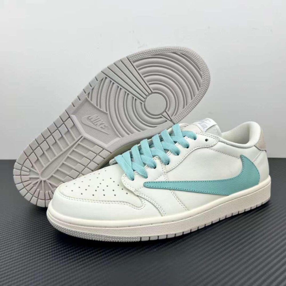 Travis Scott x Air Jordan 1 Low Cream Tiffany - 9
