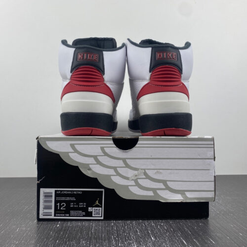 Jordan 2 Retro OG Chicago (2022) - 2