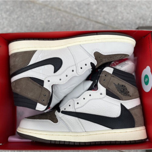 Jordan 1 Retro High Travis Scott Reverse Mocha - 4