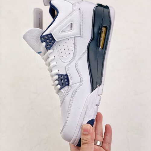 Jordan 4 Retro Columbia - 6