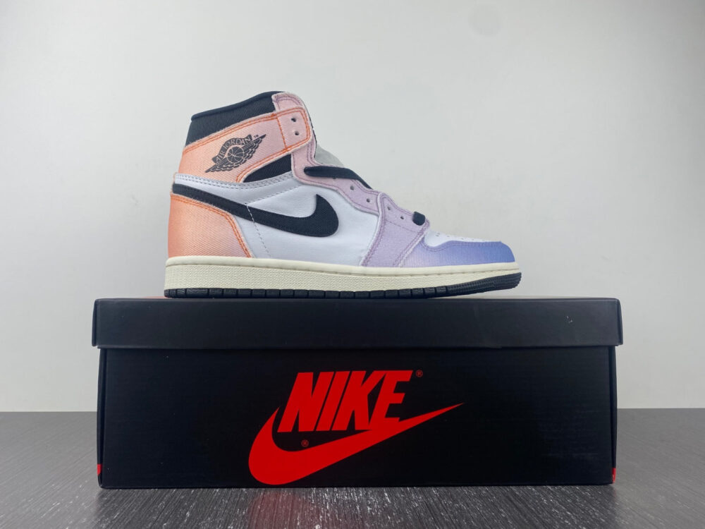 The Air Jordan 1 “Skyline” - 6