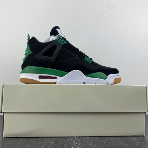 Nike SB x Air Jordan 4 Alternate Black - 18