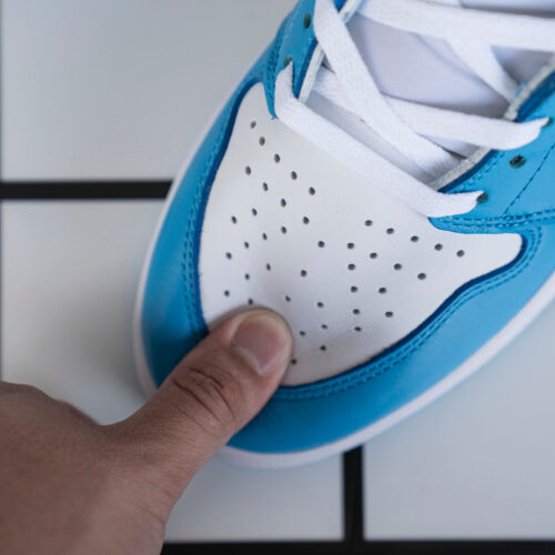 Jordan 1 Retro UNC - 18