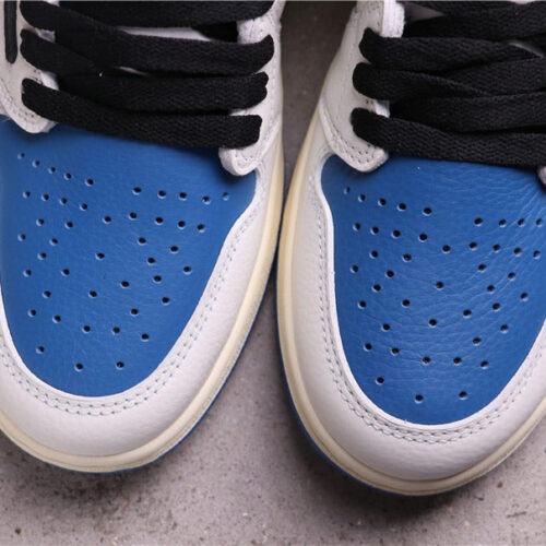 Fragment x Travis Scott Jordan 1 High - 7