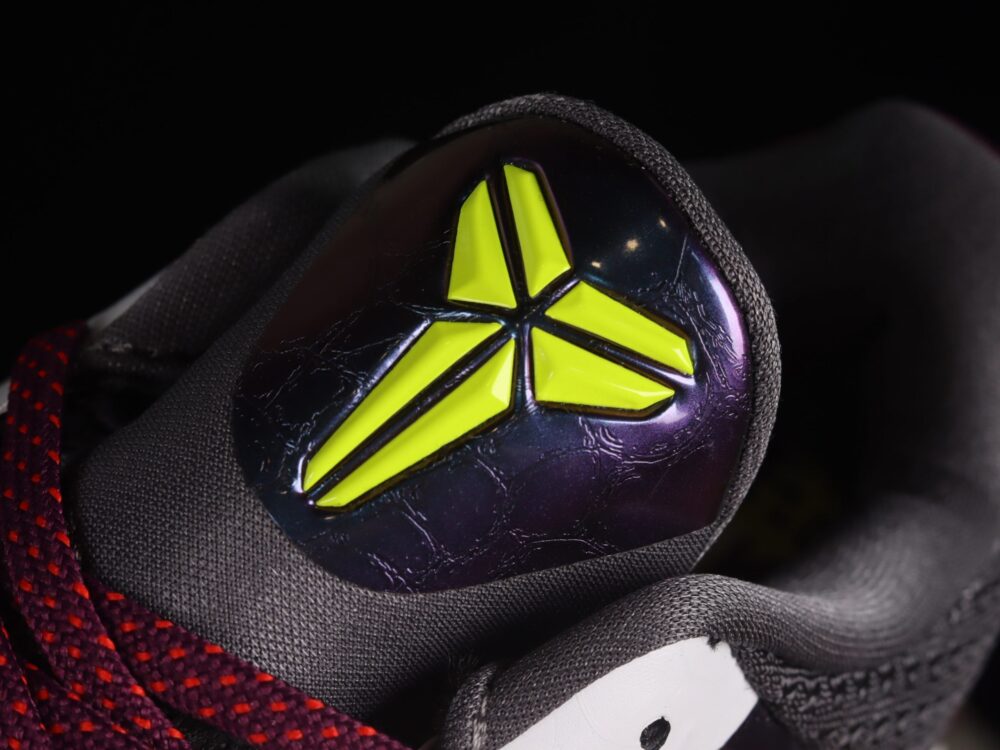 Nike Kobe 5 Protro Chaos - 9