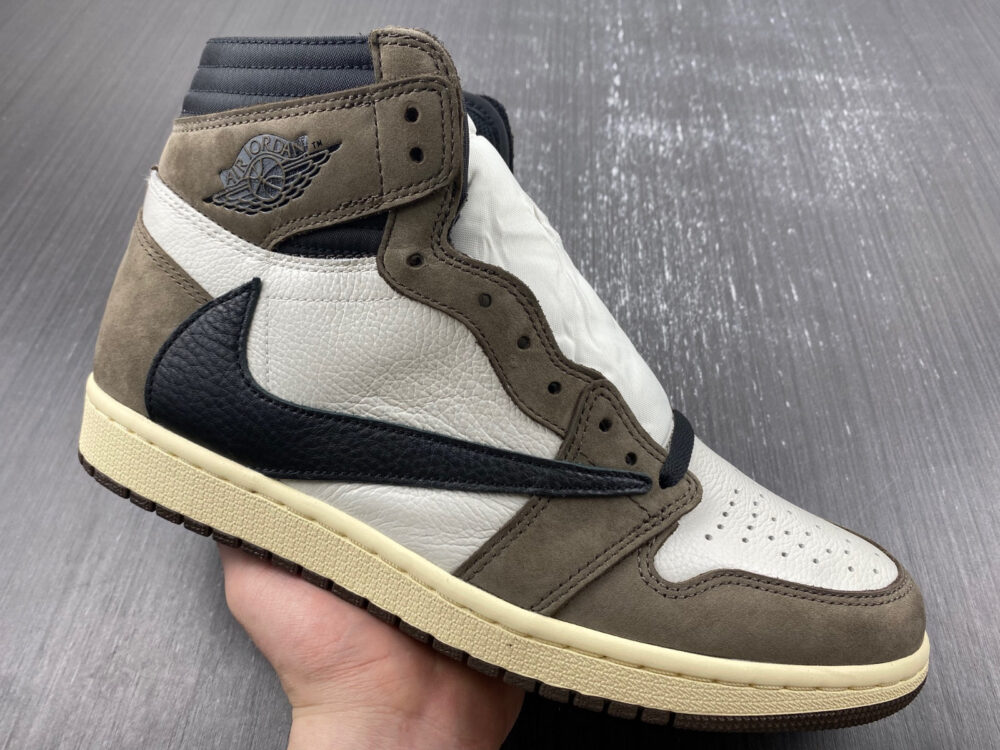 Jordan 1 Retro High Travis Scott Mocha - 5
