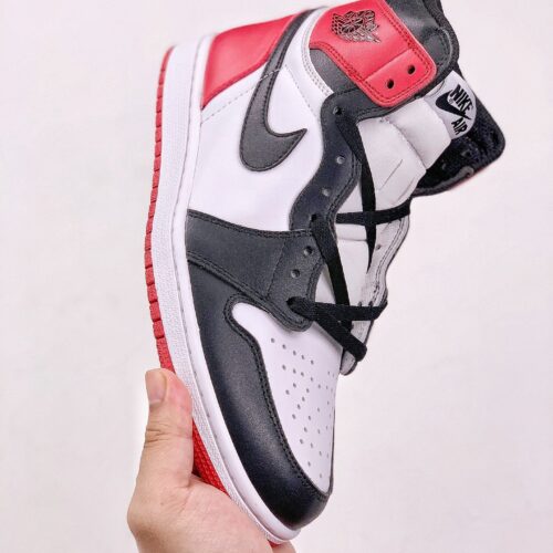 Jordan 1 Retro Black Toe (2016) - 11