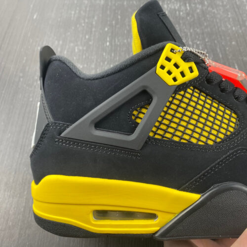 Jordan 4 Retro Thunder - 6