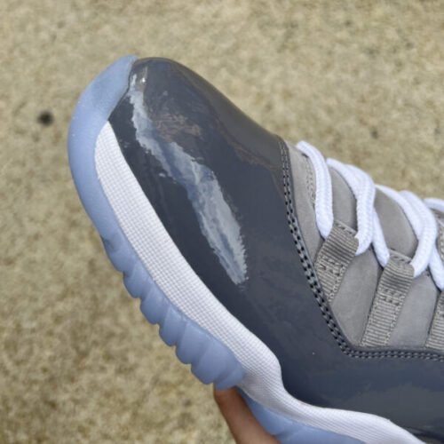 Jordan 11 Retro Cool Grey - 14
