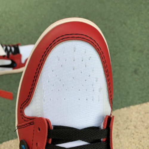 OFF WHITE Air Jordan 1 Chicago Red Extended Size - 9