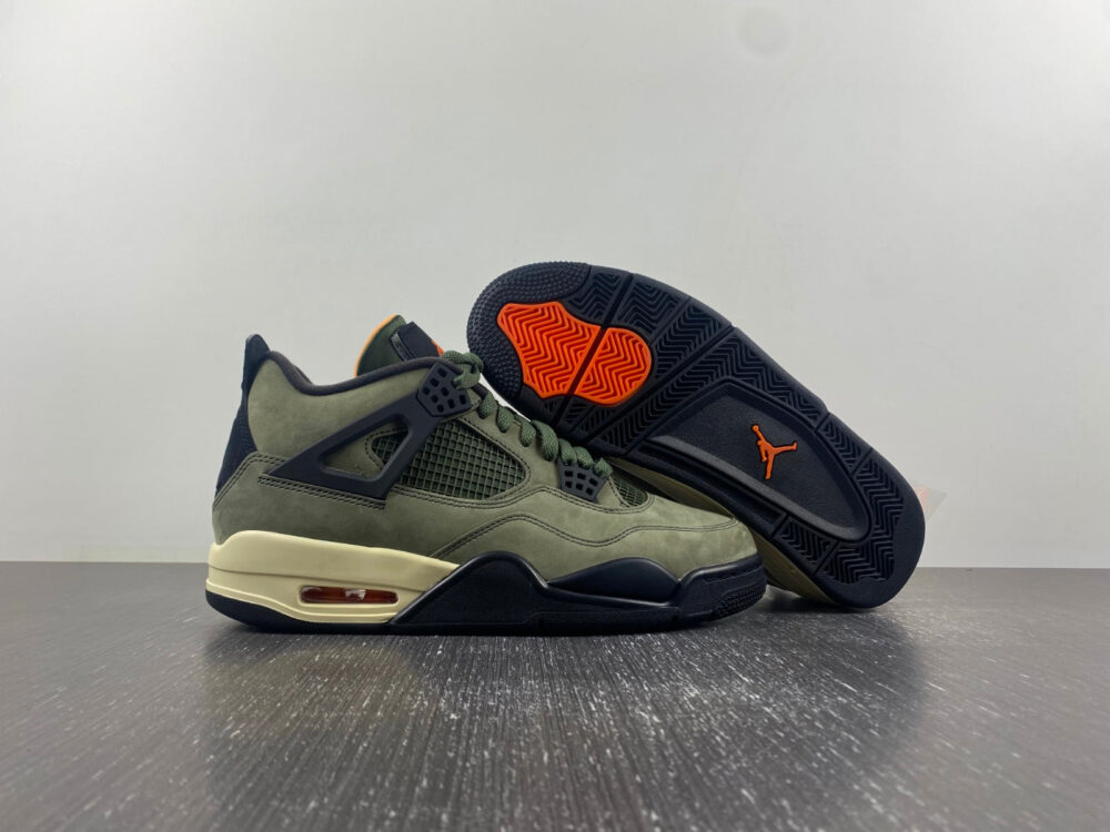 Jordan 4 Retro Undefeated - 27