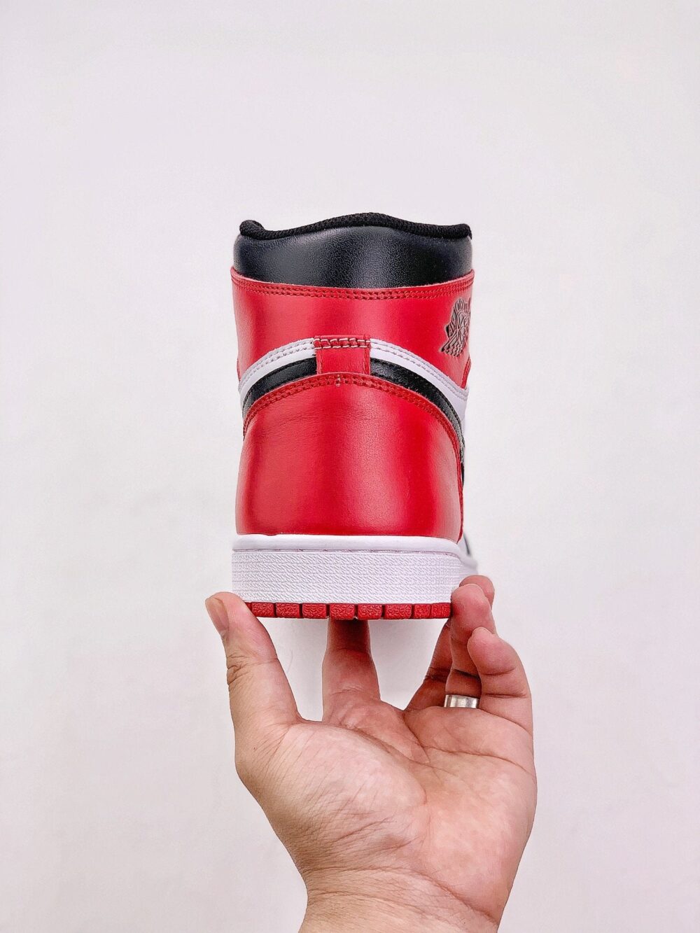 Jordan 1 Retro Black Toe (2016) - 10