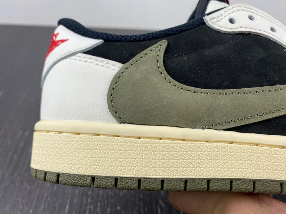 Travis Scott x Air Jordan 1 Low OG “Olive” - 17