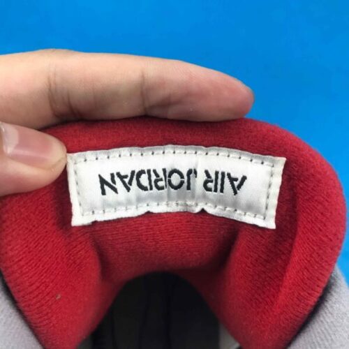 Air Jordan 4 Bred - 8