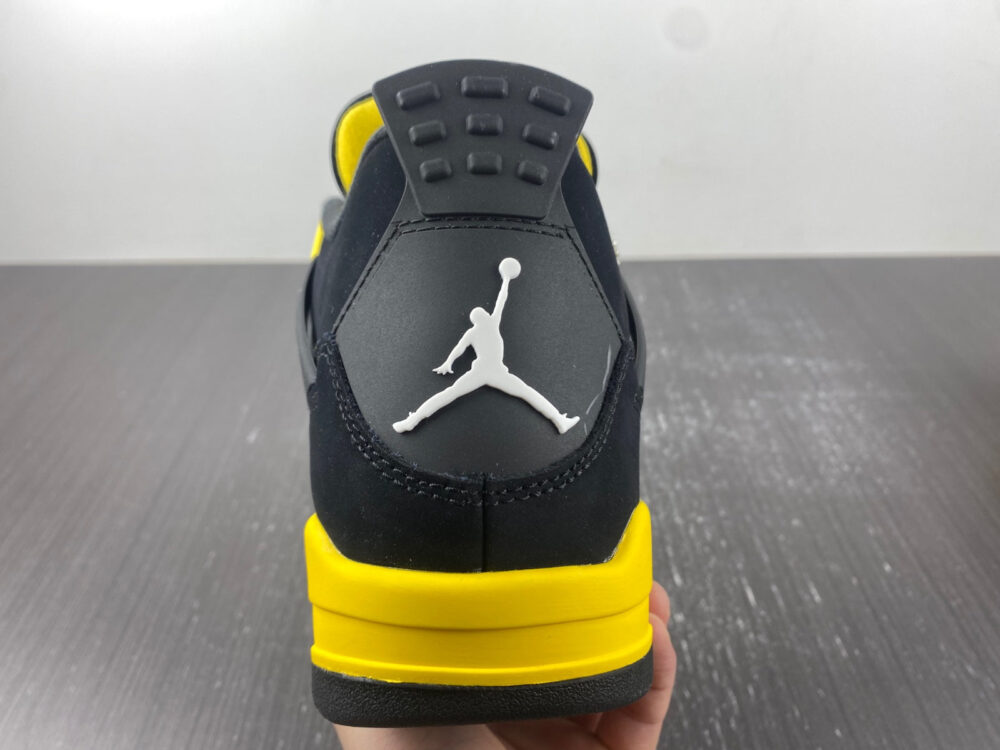 Jordan 4 Retro Thunder - 4