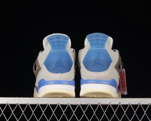 OF x Air Jordan 4 Retro Sample - 11