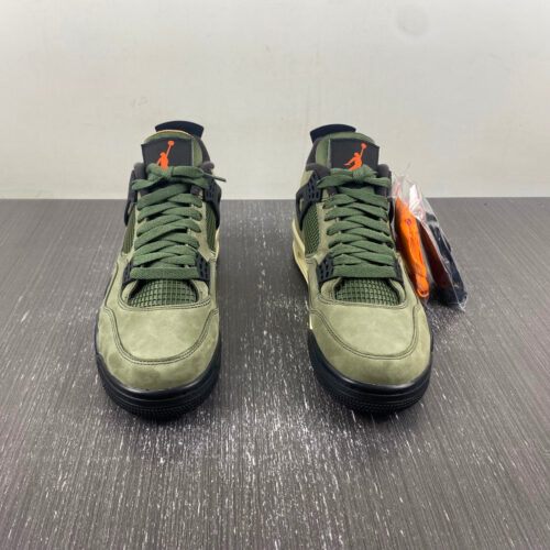 Jordan 4 Retro Undefeated - 29