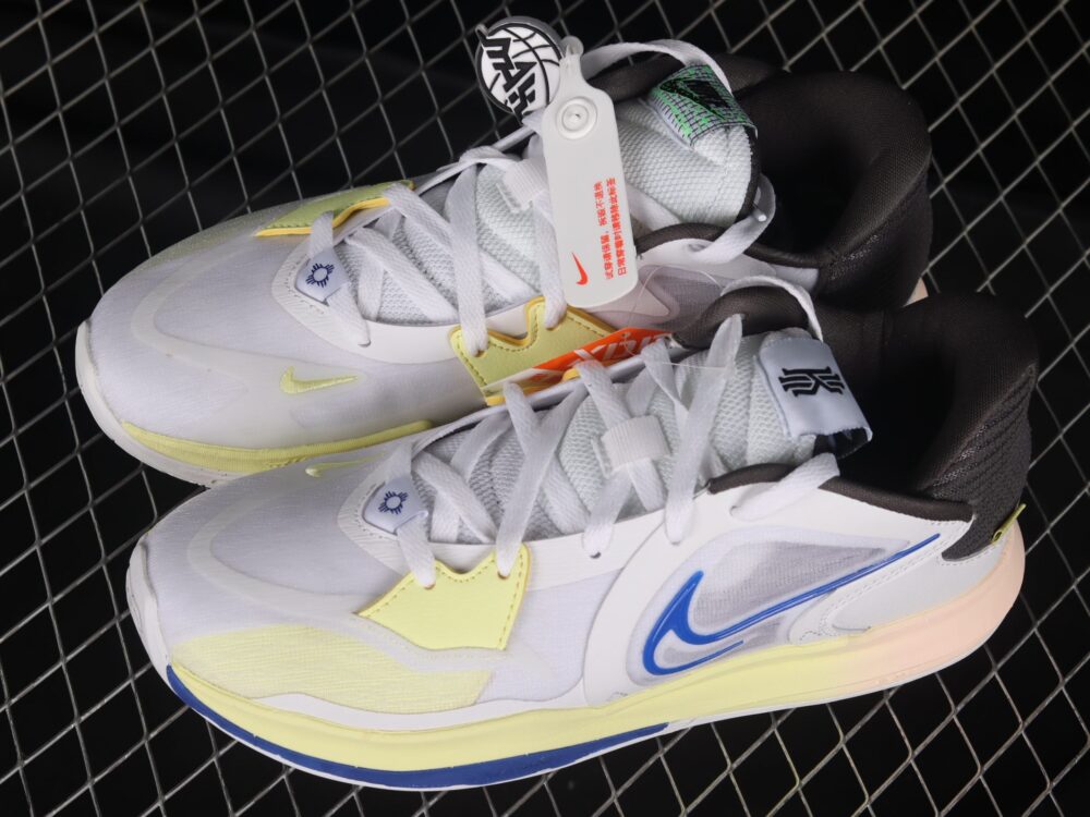 Nike Kyrie Low 5 Butterfly Effect - 11