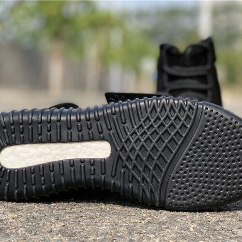 Yeezy Boost 750 Triple Black 2015 - 4