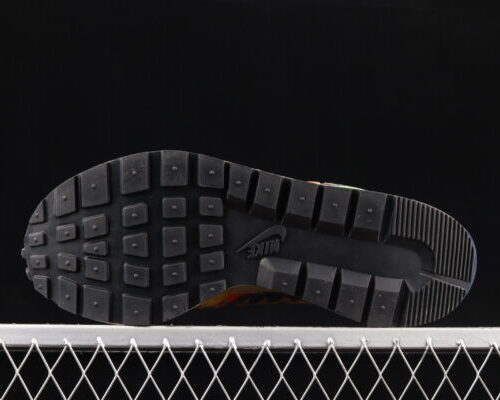 Nike Vaporwaffle, Sacai Jean Paul Gaultier Sesame Blue - 7