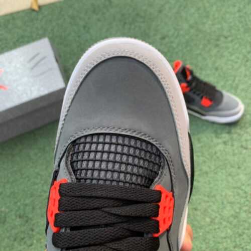 Jordan 4 Retro Infrared - 9