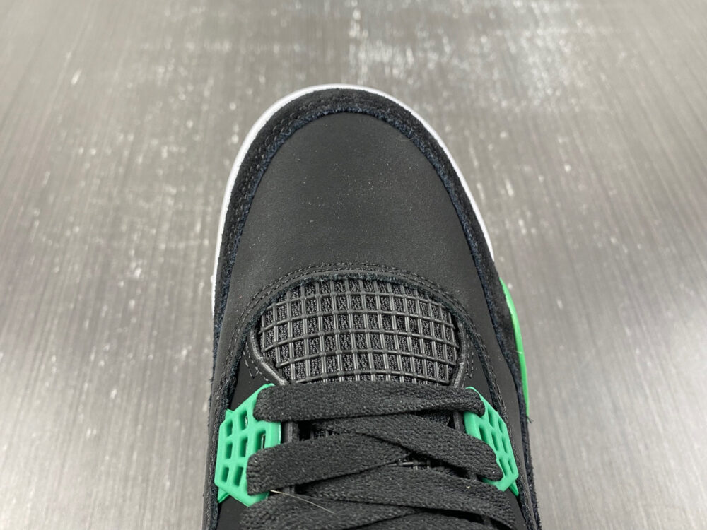 Nike SB x Air Jordan 4 Alternate Black - 16