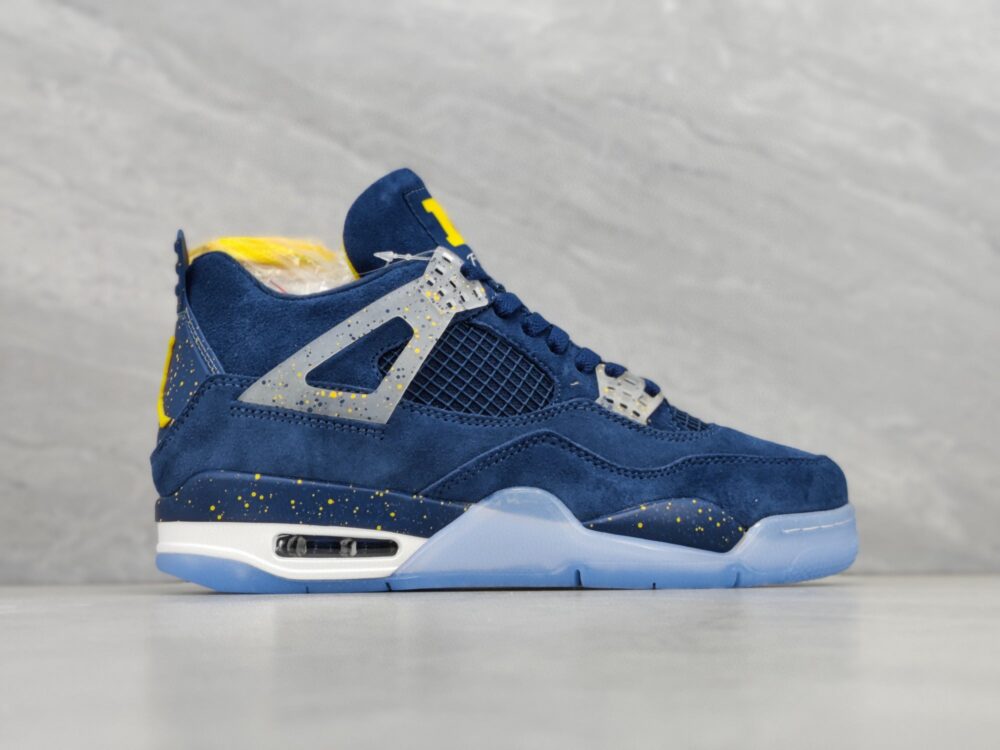 Jordan 4 Retro Michigan (PE) - 16