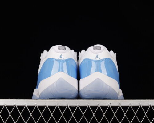 Jordan 11 Retro Low, University Blue - 10