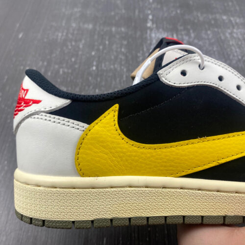Travis Scott x Air Jordan 1 Yellow White - 17