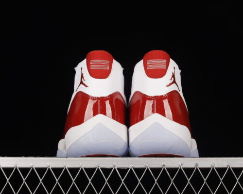 Jordan 11 Retro Cherry (2022) Extended size 14 - 3