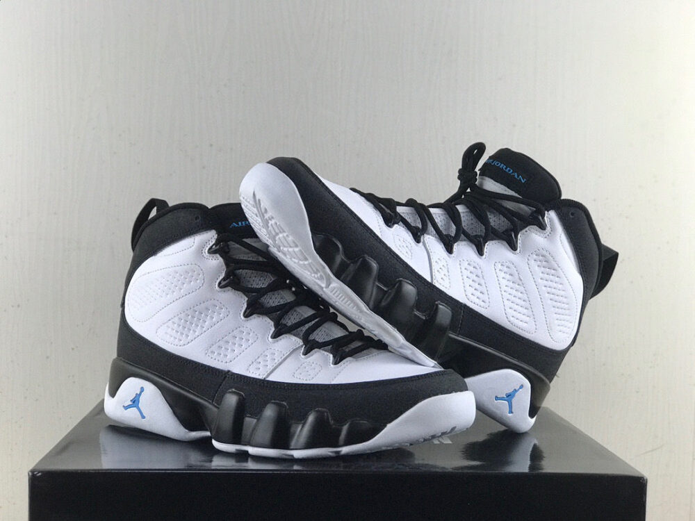 Jordan 9 Retro University Blue - 9