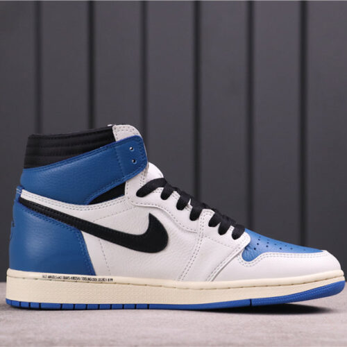 Fragment x Travis Scott Jordan 1 High - 11