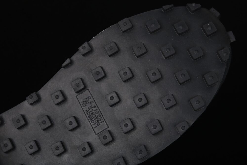 Sacai x Nike LD Waffle Black - 14