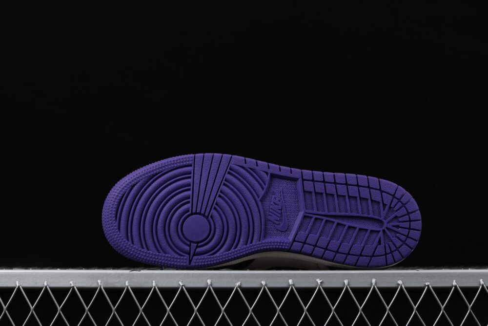 Jordan 1 Retro High Court Purple Black Toe - 10
