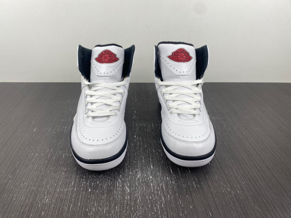 Jordan 2 Retro OG Chicago (2022) - 5