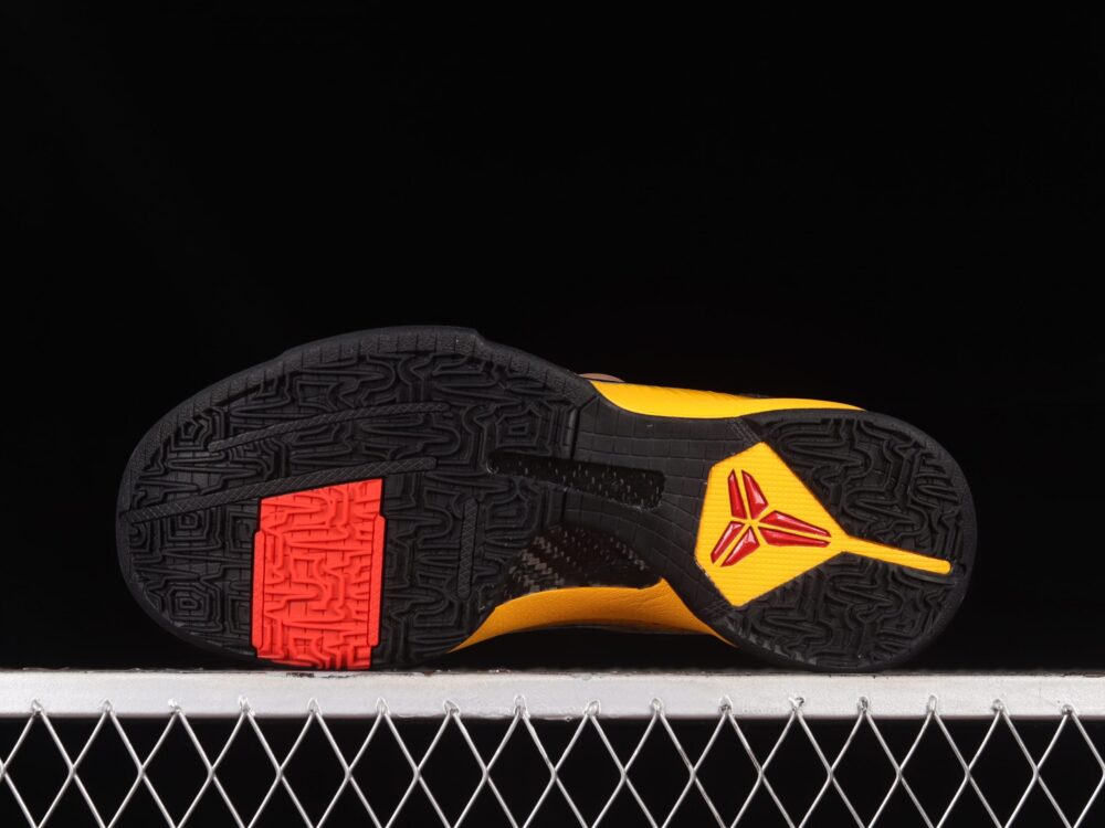 Nike Kobe 5 Protro Bruce Lee - 12