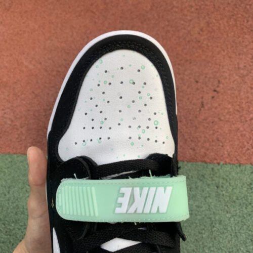 Jordan Legacy 312 Low Black White Teal Tint - 3