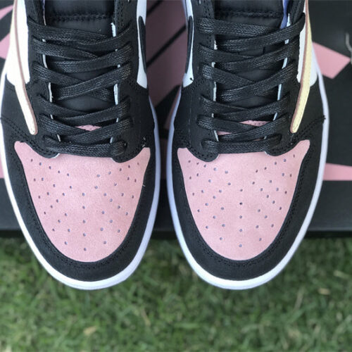Travis Scott X Air Jordan 1 Low Bleached Coral - 7