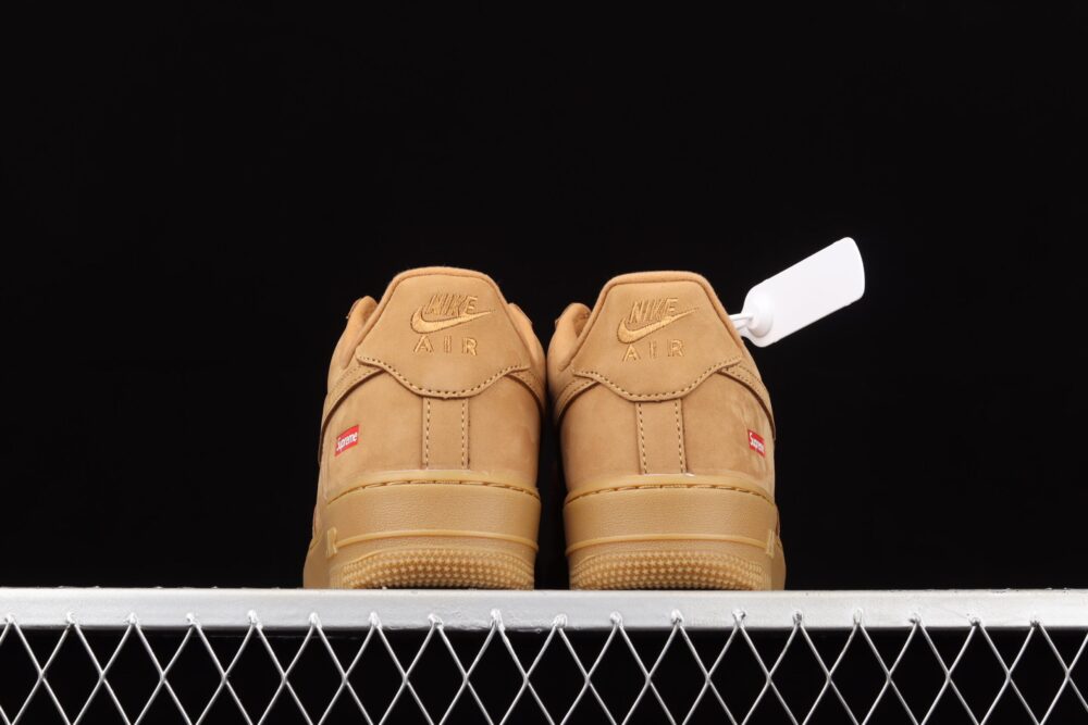 Nike Air Force 1 Low SP Supreme Wheat - 5