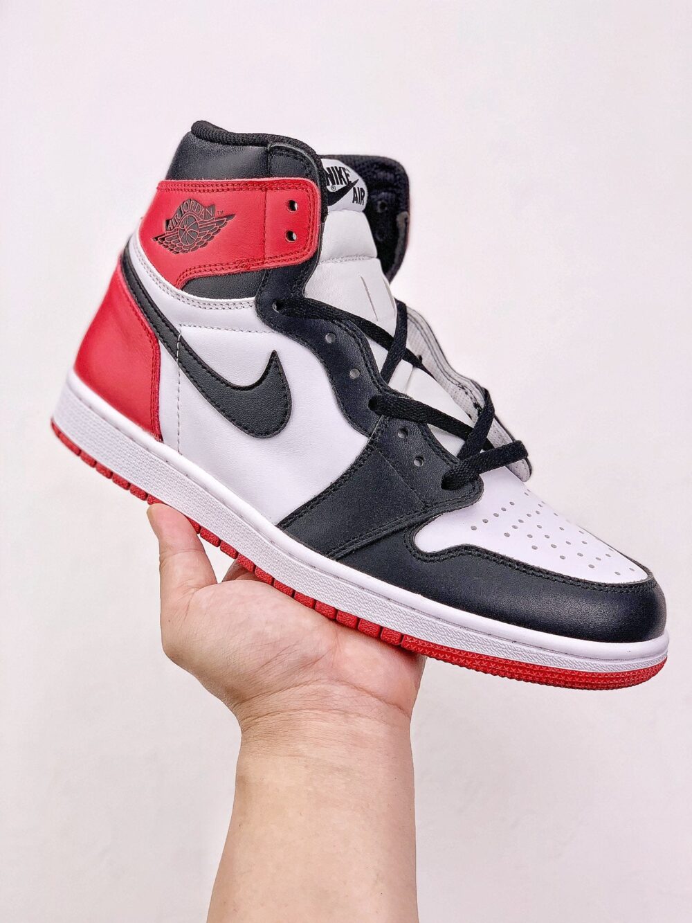 Jordan 1 Retro Black Toe (2016) - 9