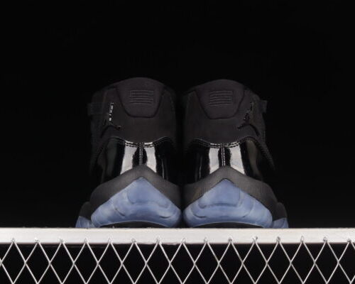 Jordan 11 Retro, Cap and Gown - 14