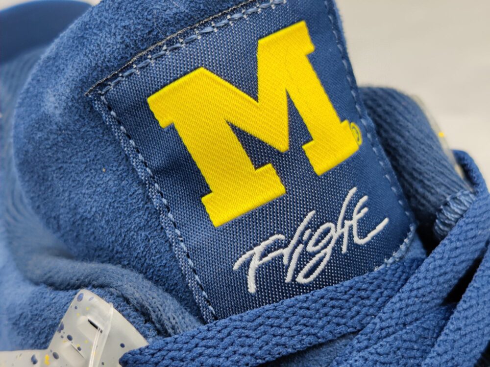 Jordan 4 Retro Michigan (PE) - 20